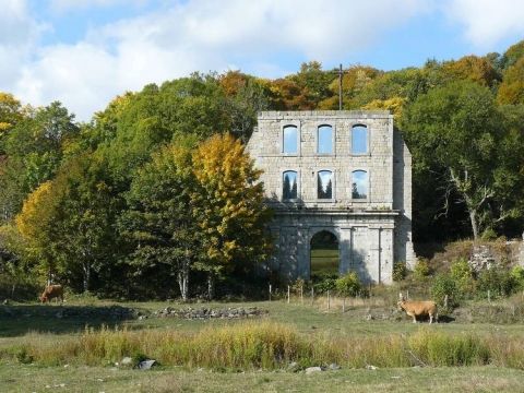 Une souscription pour la Chartreuse de Bonnefoy au Béage